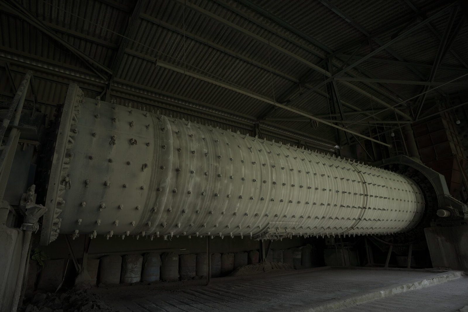Rotary Ball Mill Grinding Shell & Bolted Liner Armor